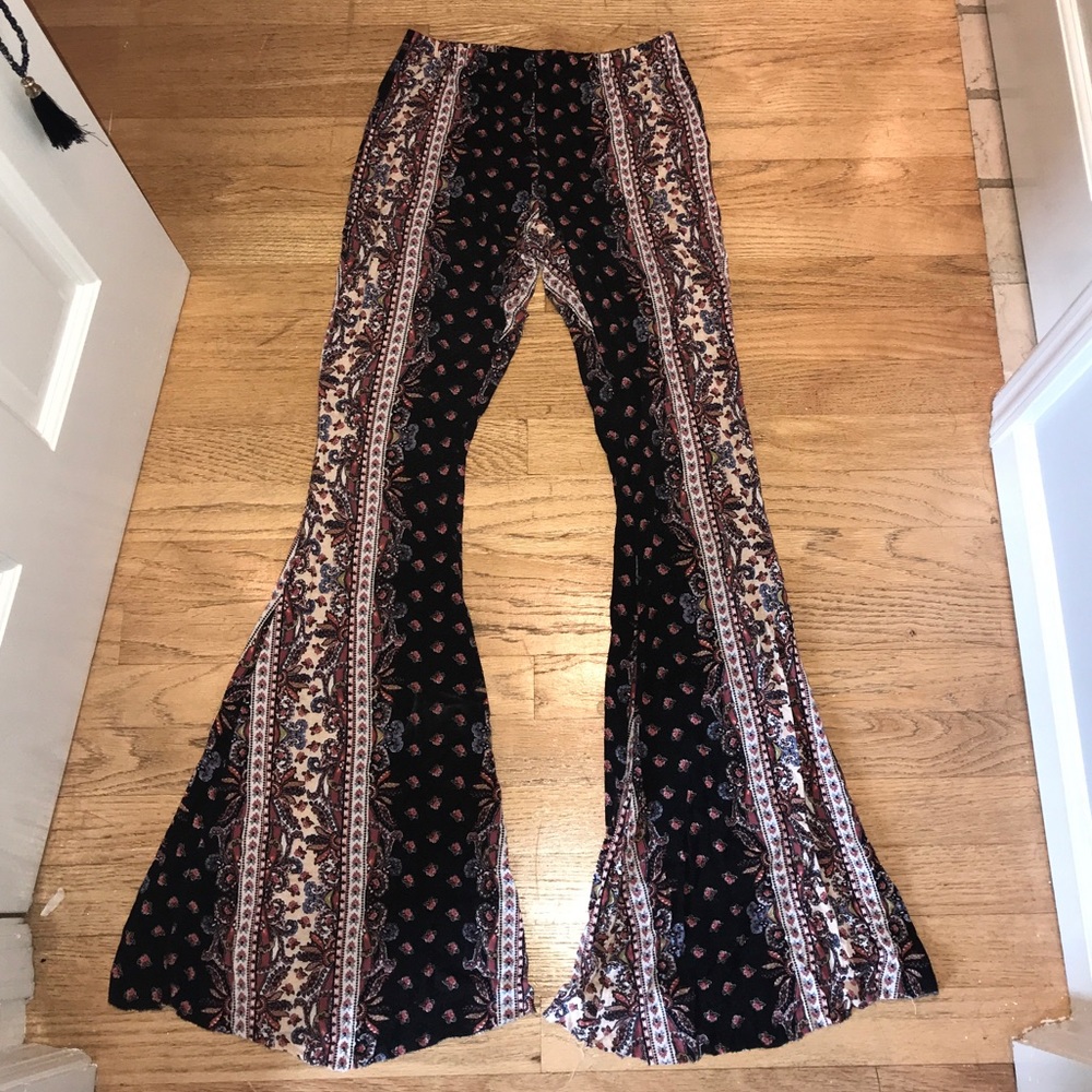One Size Fits All Solemio Flare Pants